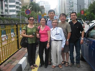 Đoàn công tác của Viện Ngôn ngữ học thăm Đại học Malaya (Malaysia)